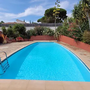 Palm' Issambres 6-7 Personnes, Clim, Avec Piscine, Jardin Et Parking Prives Villa